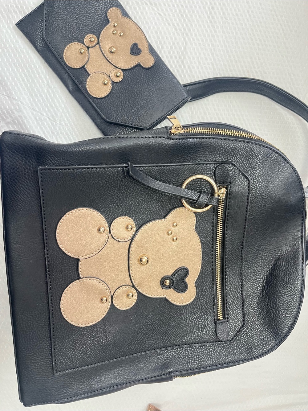 Set Black Teddy Appliqué Backpack with wristlet